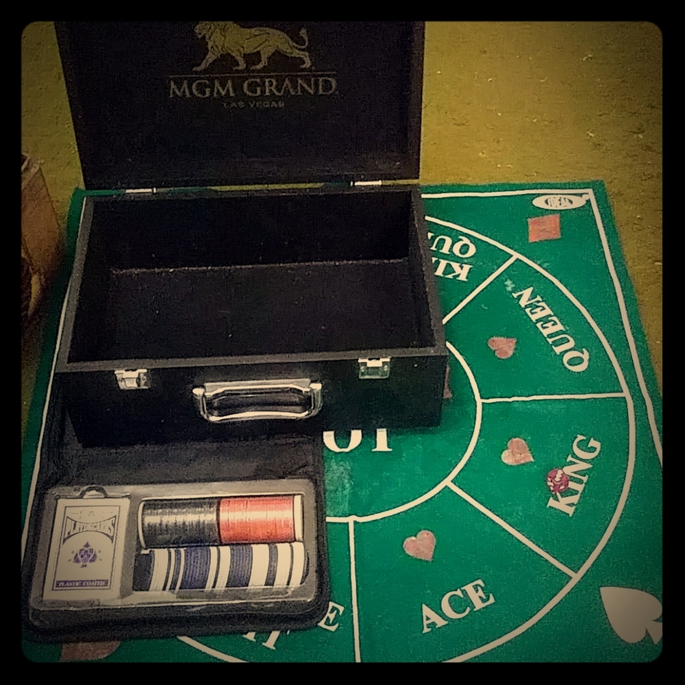 TableGame,CardGambling,TripoleyCase,Chips&Die.